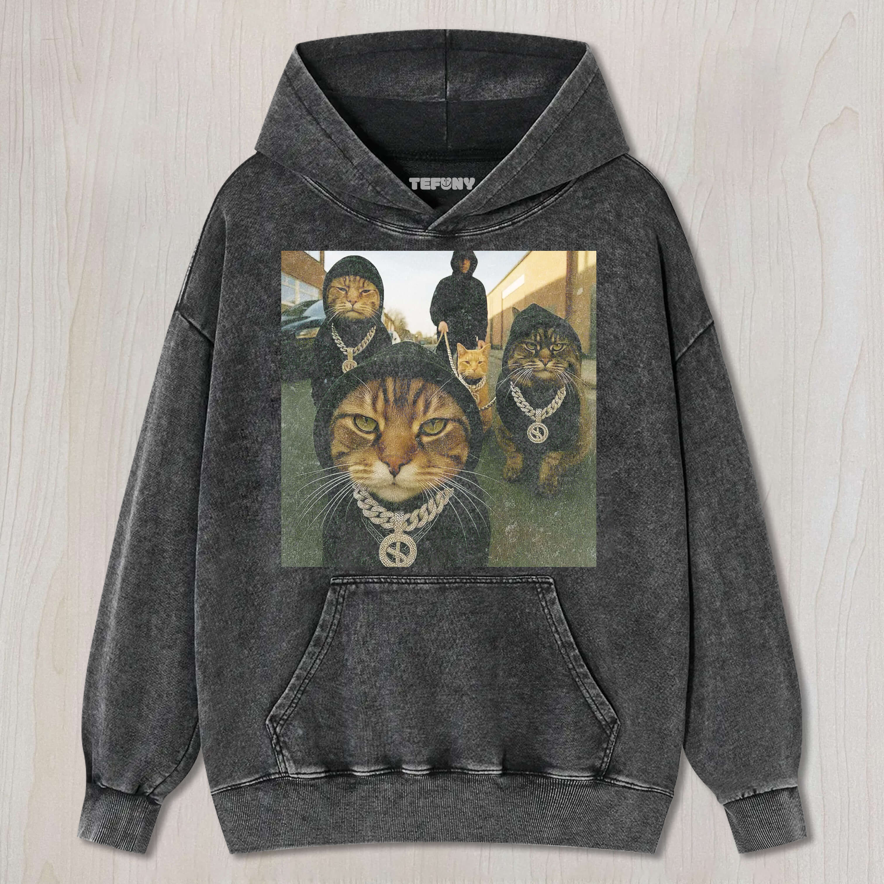 WACKY CAT T-SHIRT & LONG SLEEVES & HOODIES