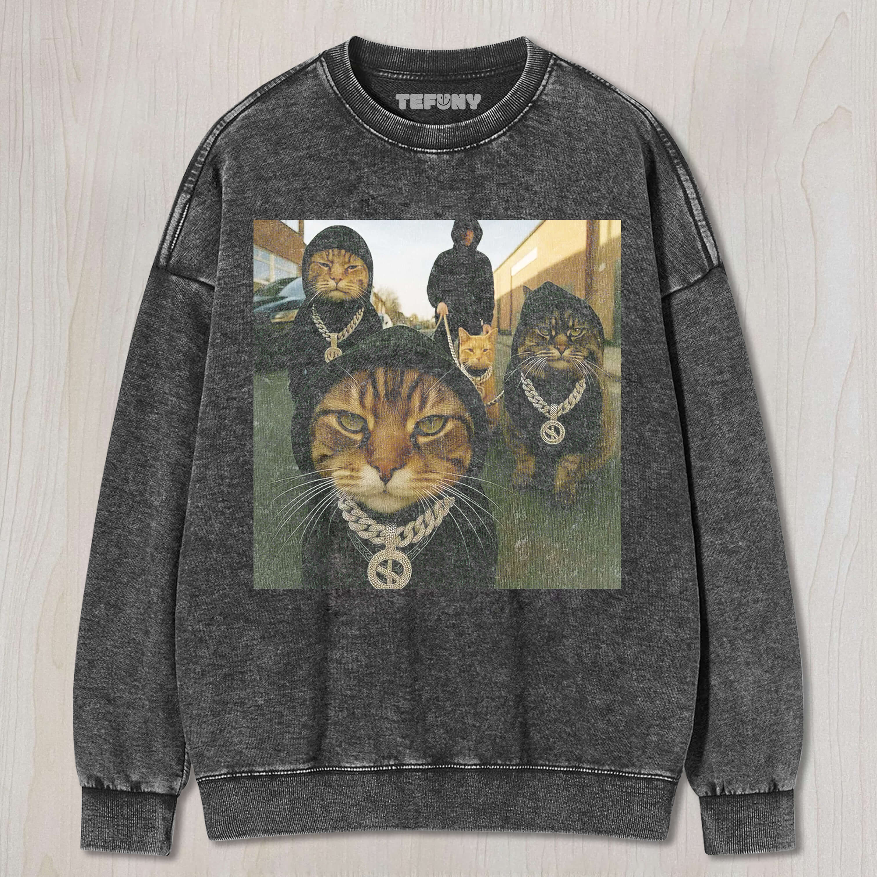 WACKY CAT T-SHIRT & LONG SLEEVES & HOODIES