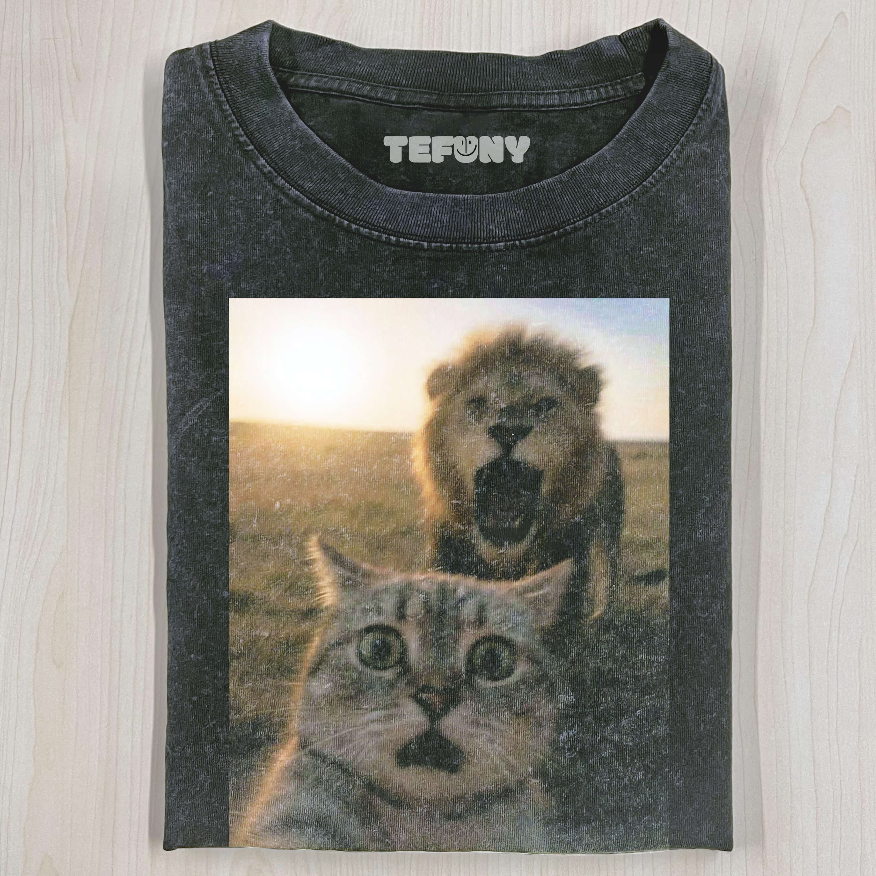 WACKY CAT T-SHIRT V8