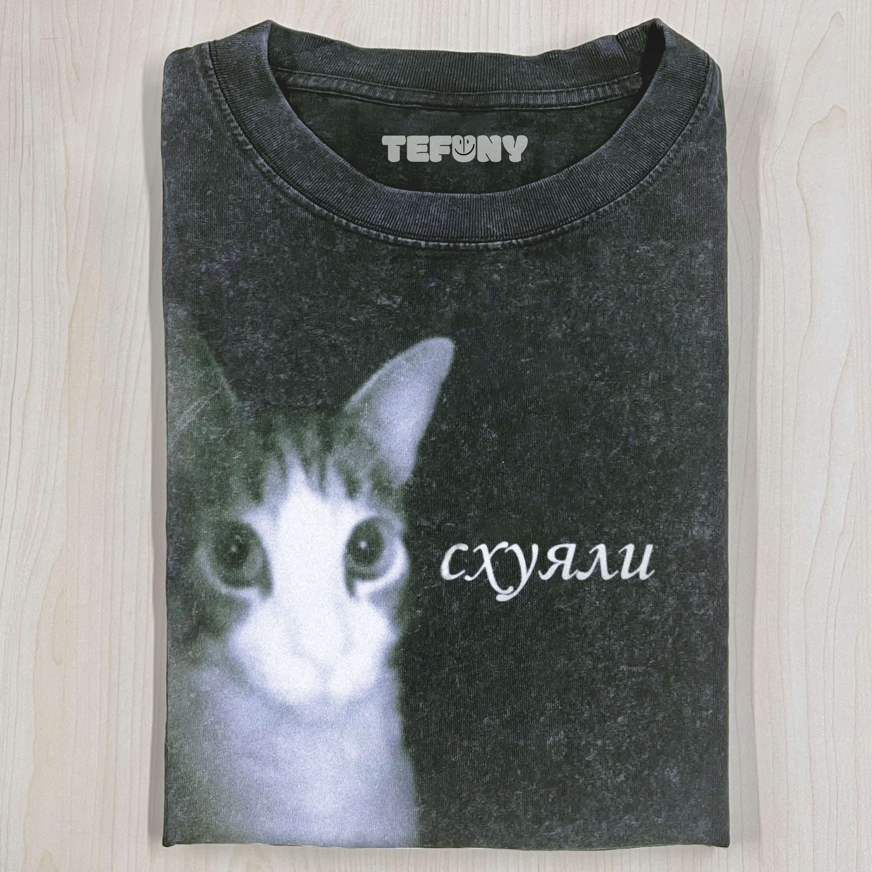 WACKY CAT V8 T-SHIRT