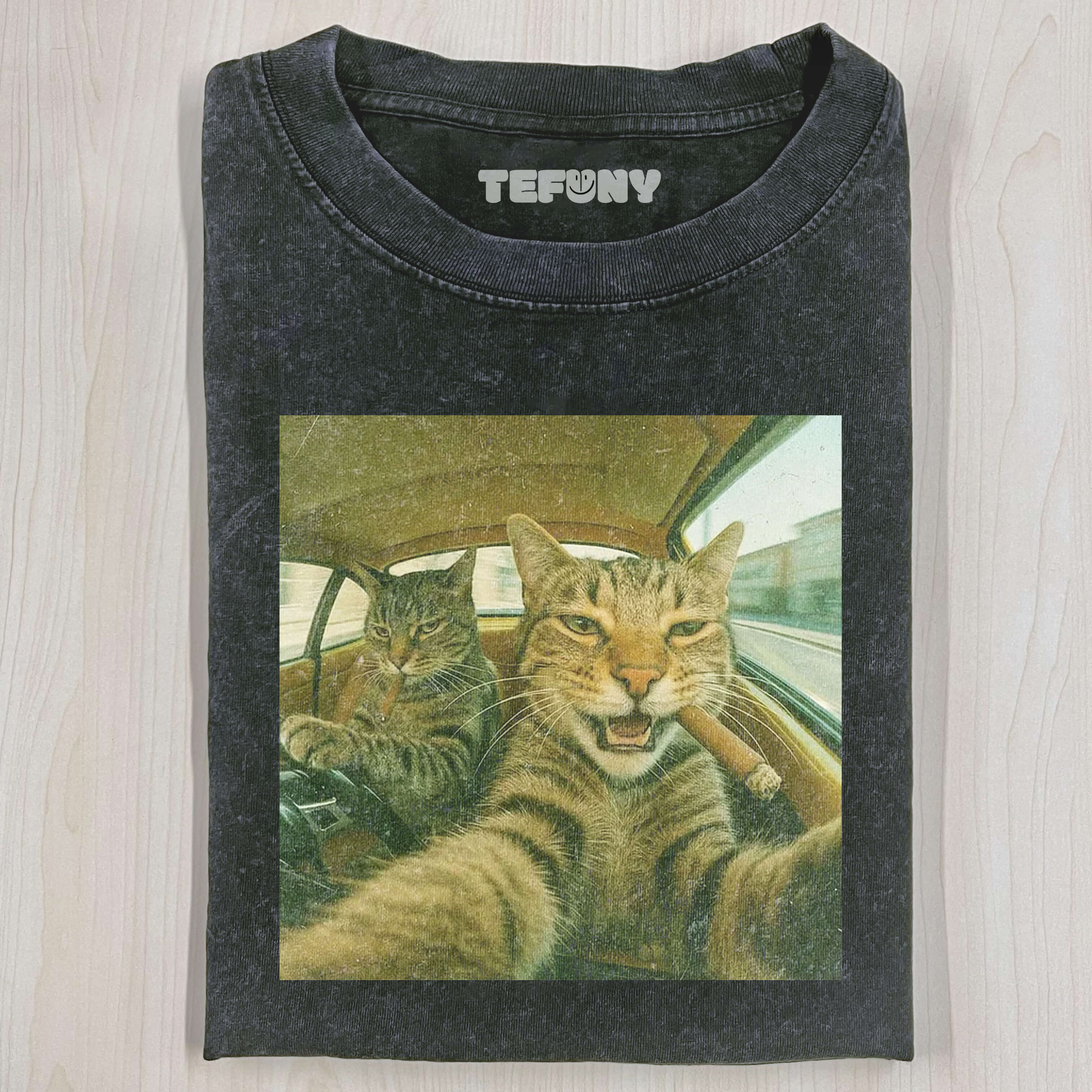 WACKY CAT T-SHIRT V8T-SHIRT & LONG SLEEVES & HOODIES