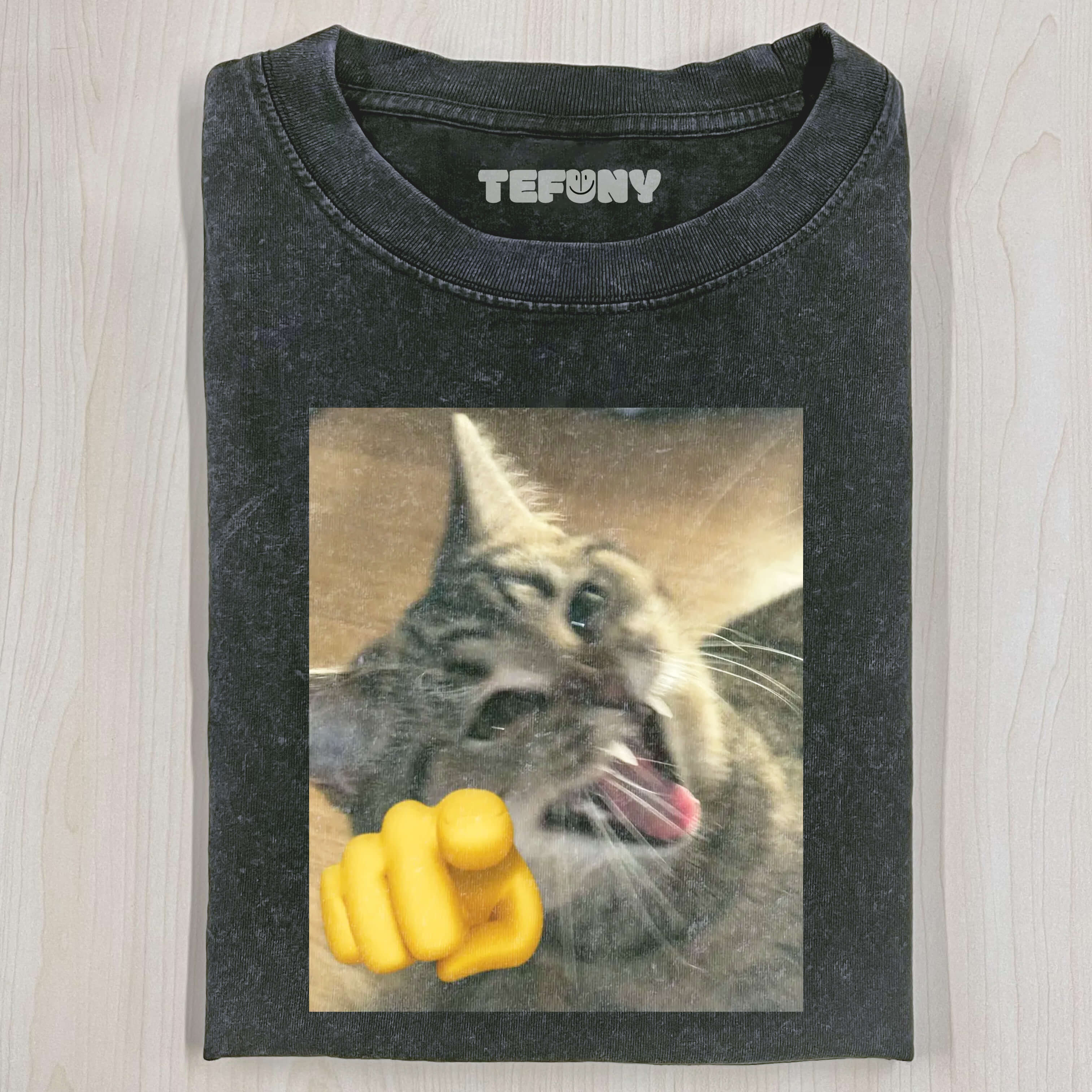 WACKY CAT V7 T-SHIRT