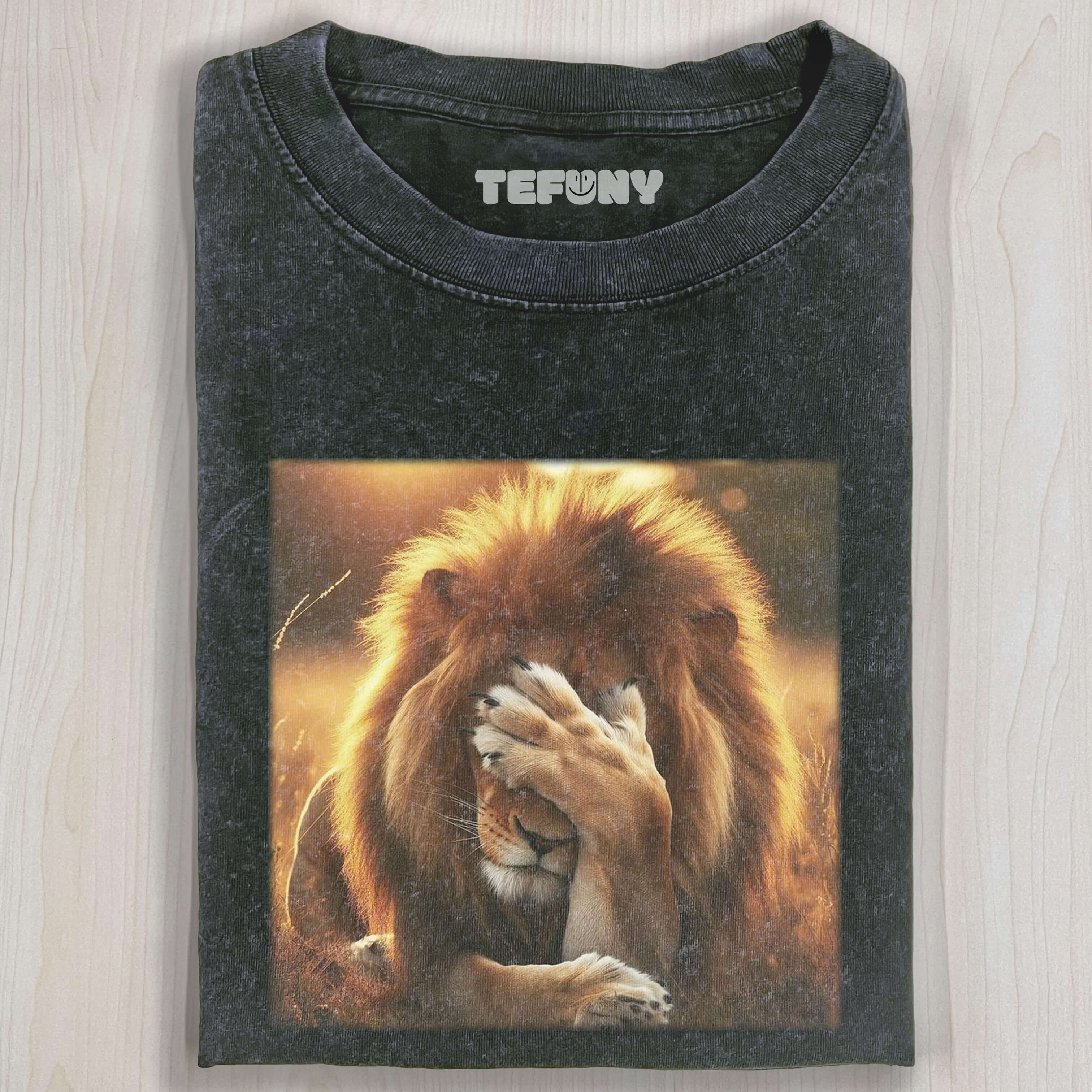 WACKY LION T-SHIRT