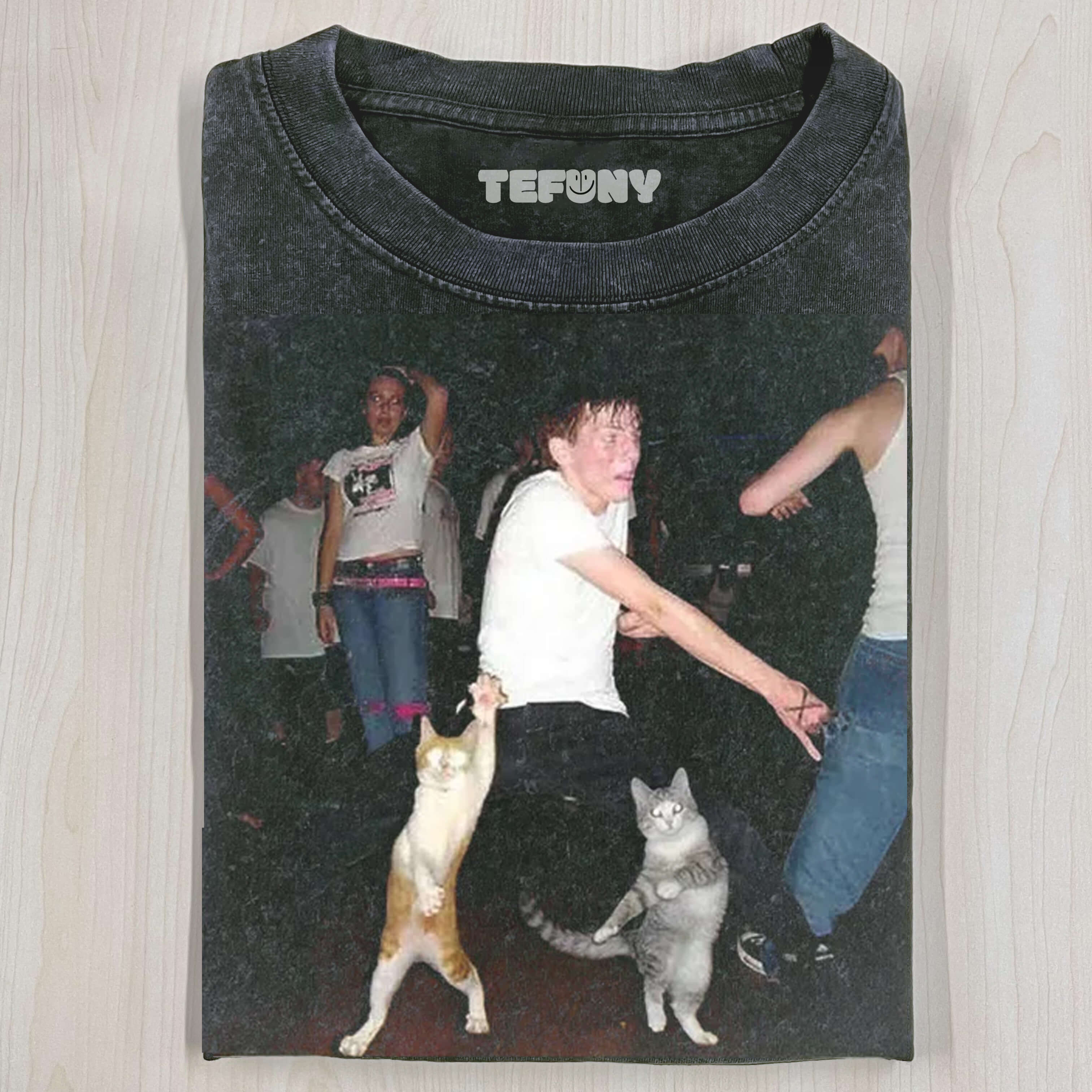 WACKY PATTERN V2 TEE
