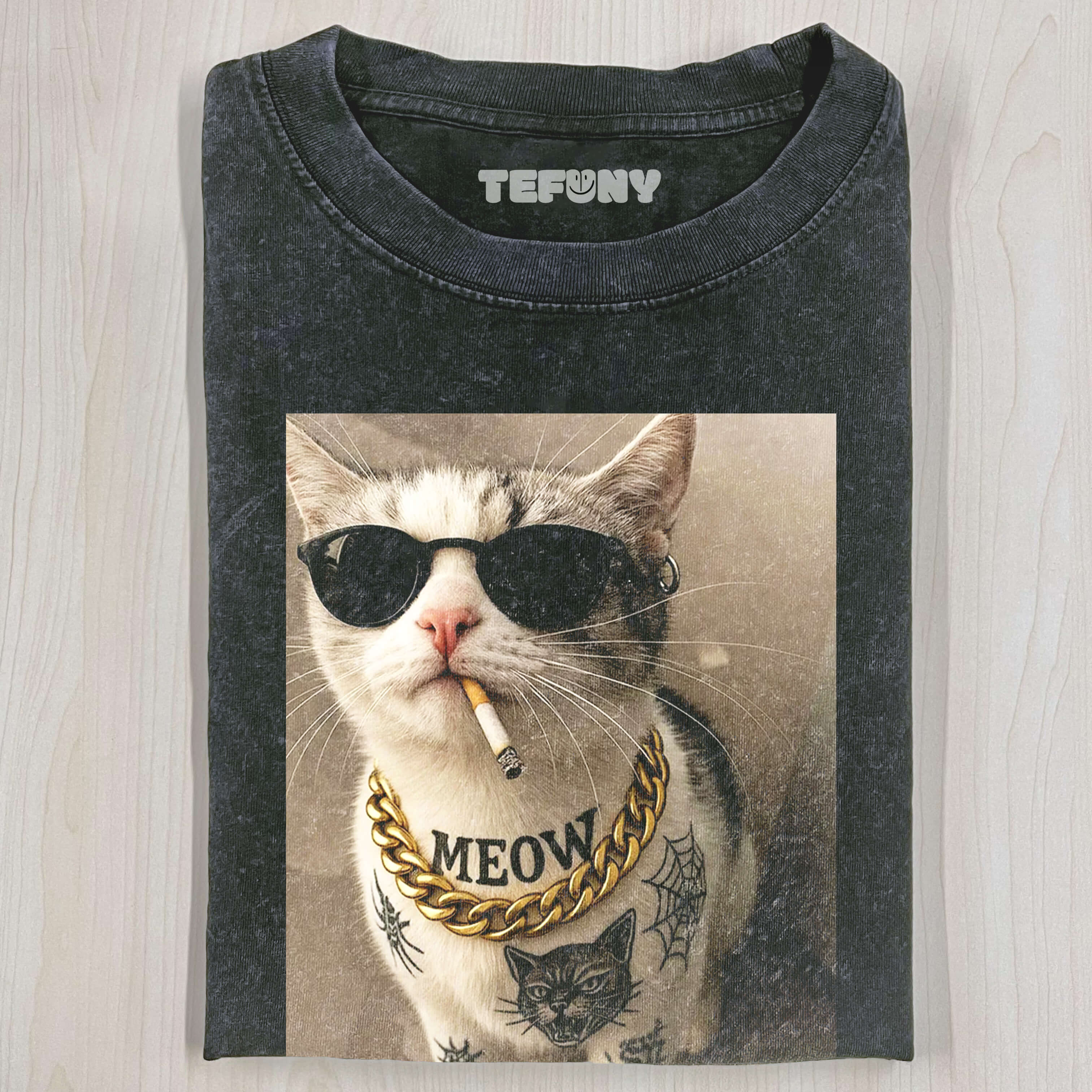 WEIRD CAT T-SHIRT V1