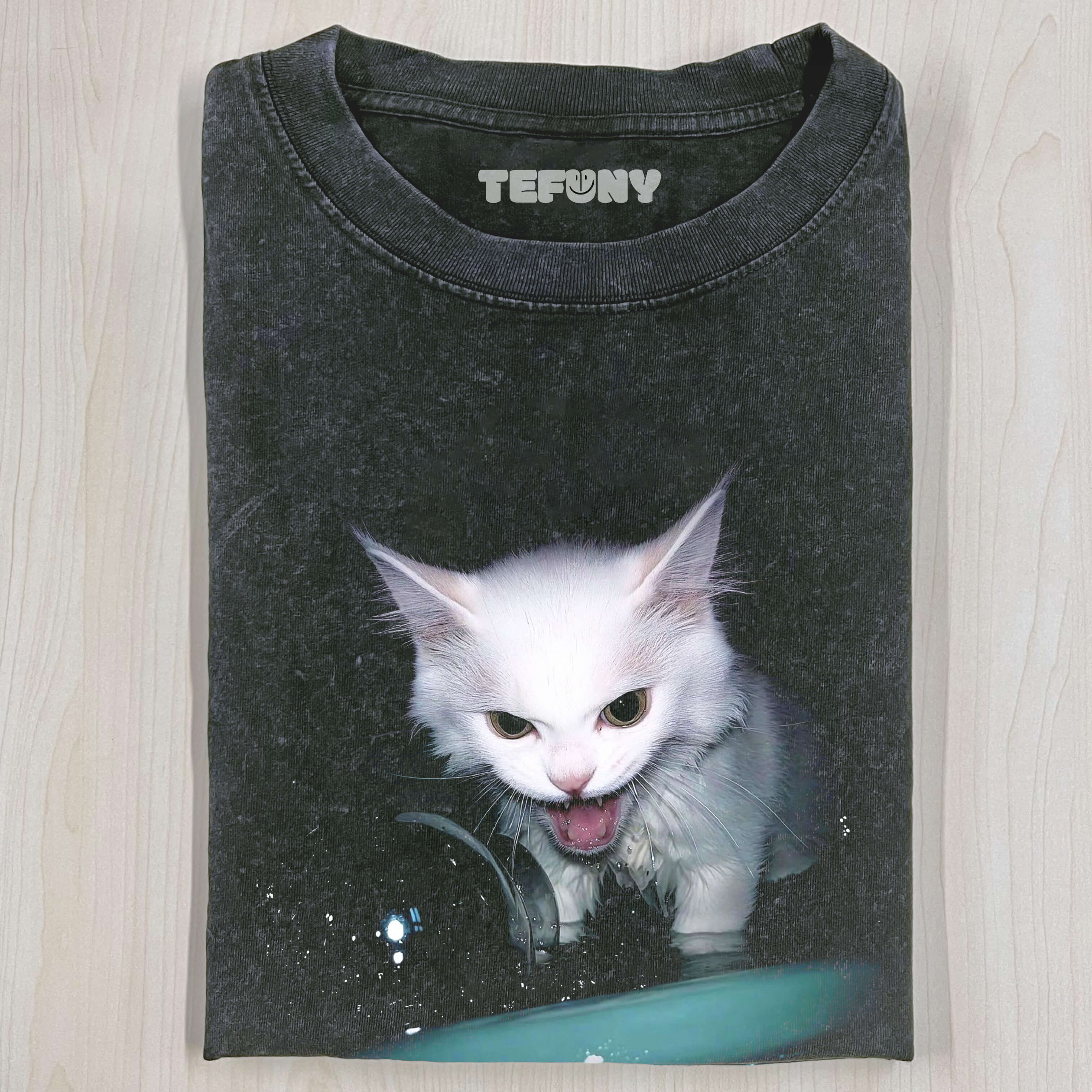 WHITE CAT DRINKING WATER T-SHIRT