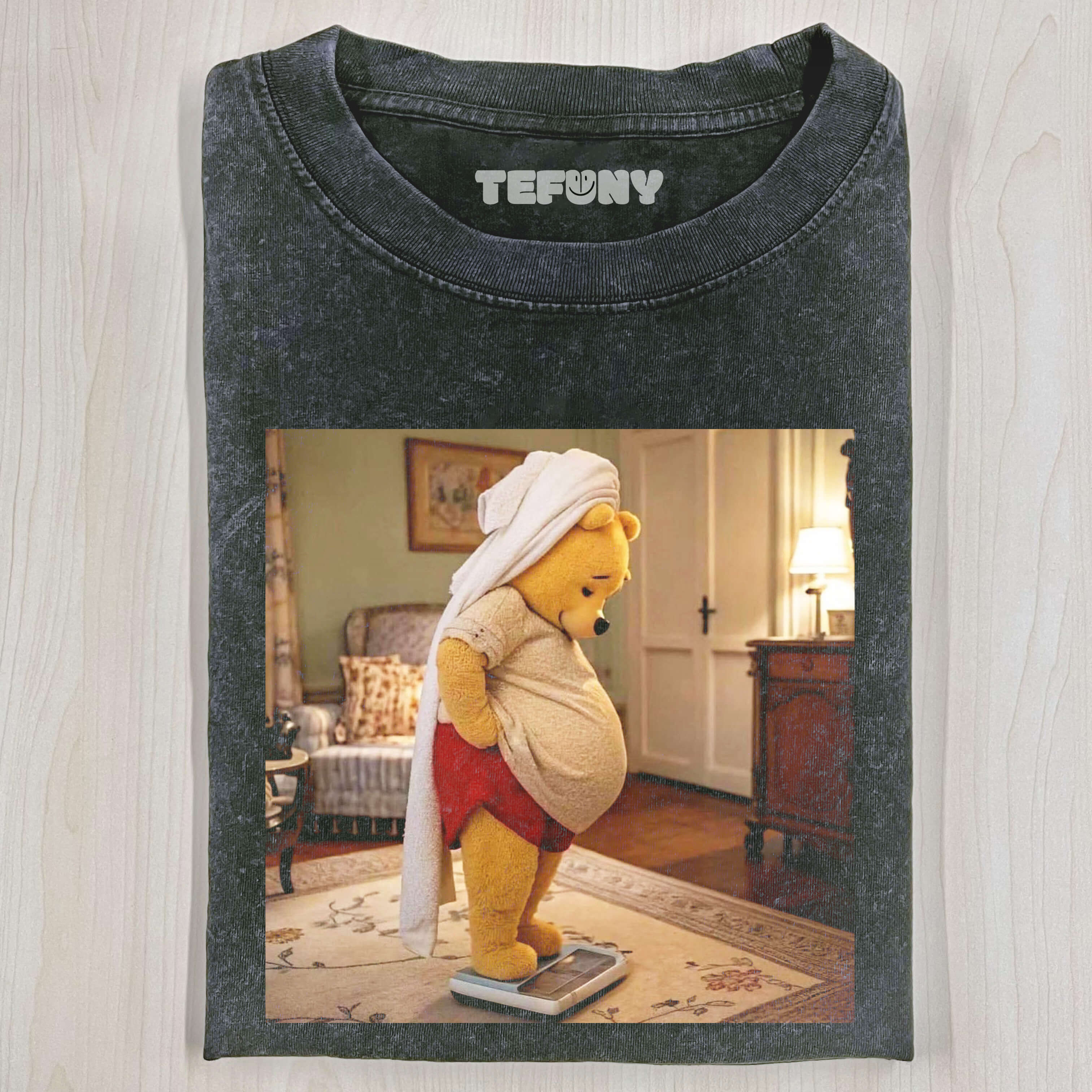 WINNIE THE POOH ON THE SCALE T-SHIRT