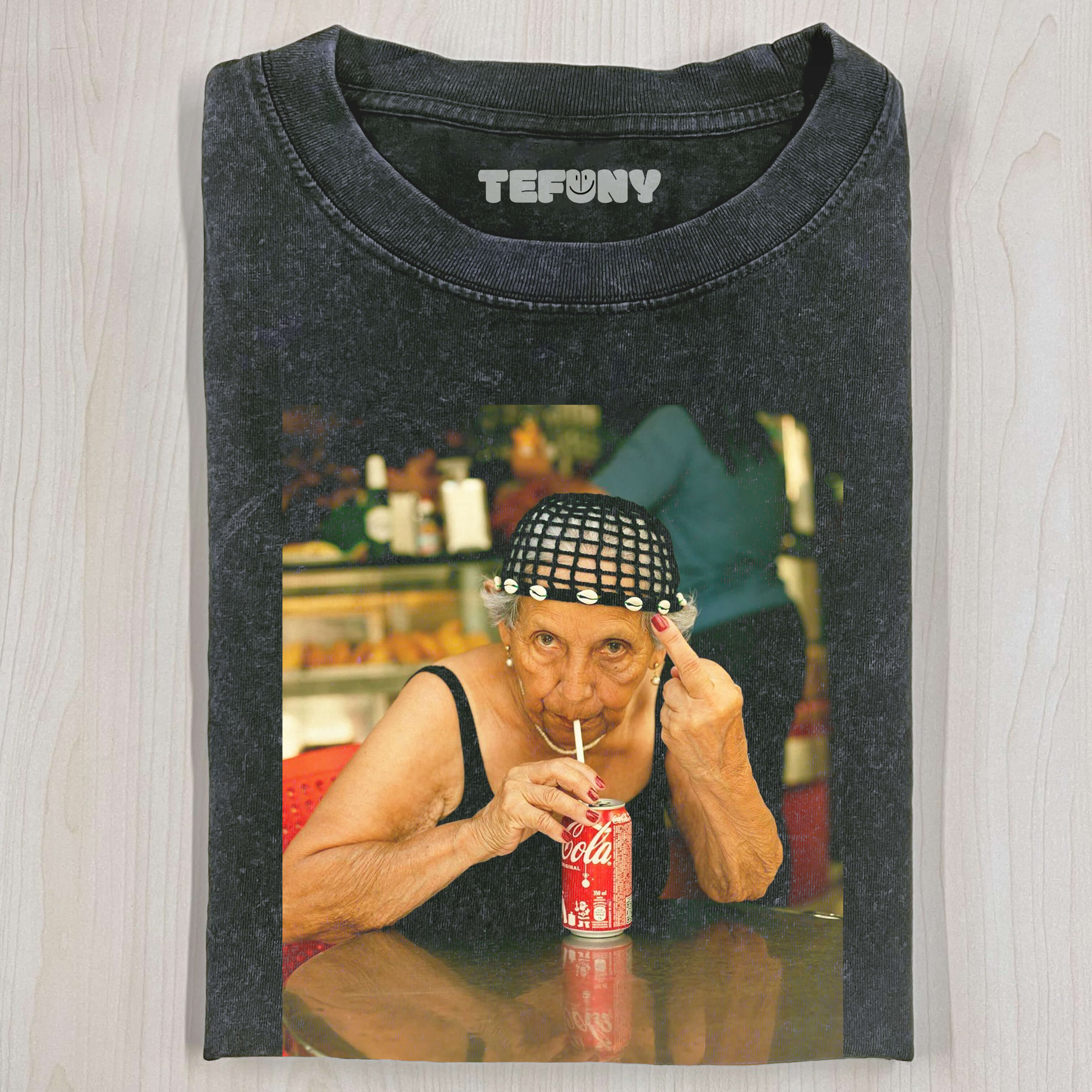 WOMAN DRINKING DRINK T-SHIRT